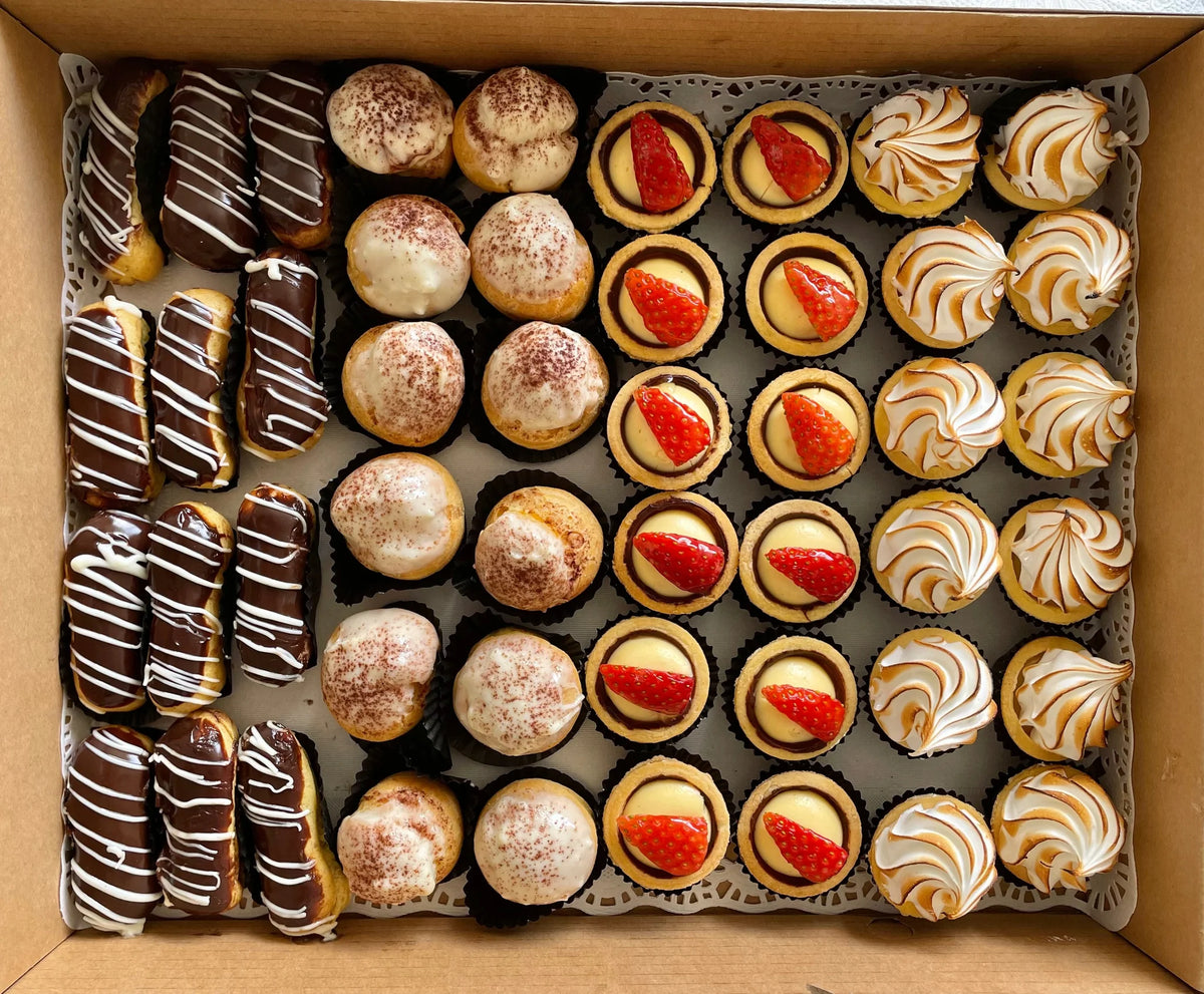 (SW02) 48pc Assorted Mini Pastries (Set A) – W39 Bistro & Bakery