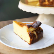 Load image into Gallery viewer, A-C20) Burnt Cheesecake